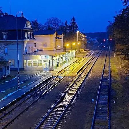 Daire Kousek Od Jezera