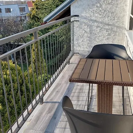 Kousek Od Jezera Apartment