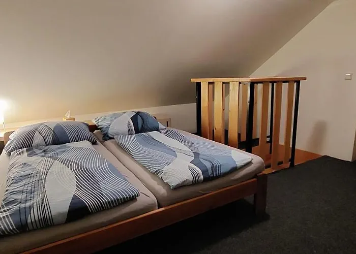 Kousek Od Jezera Apartment *