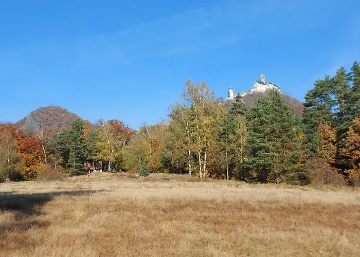 Kousek Od Jezera *